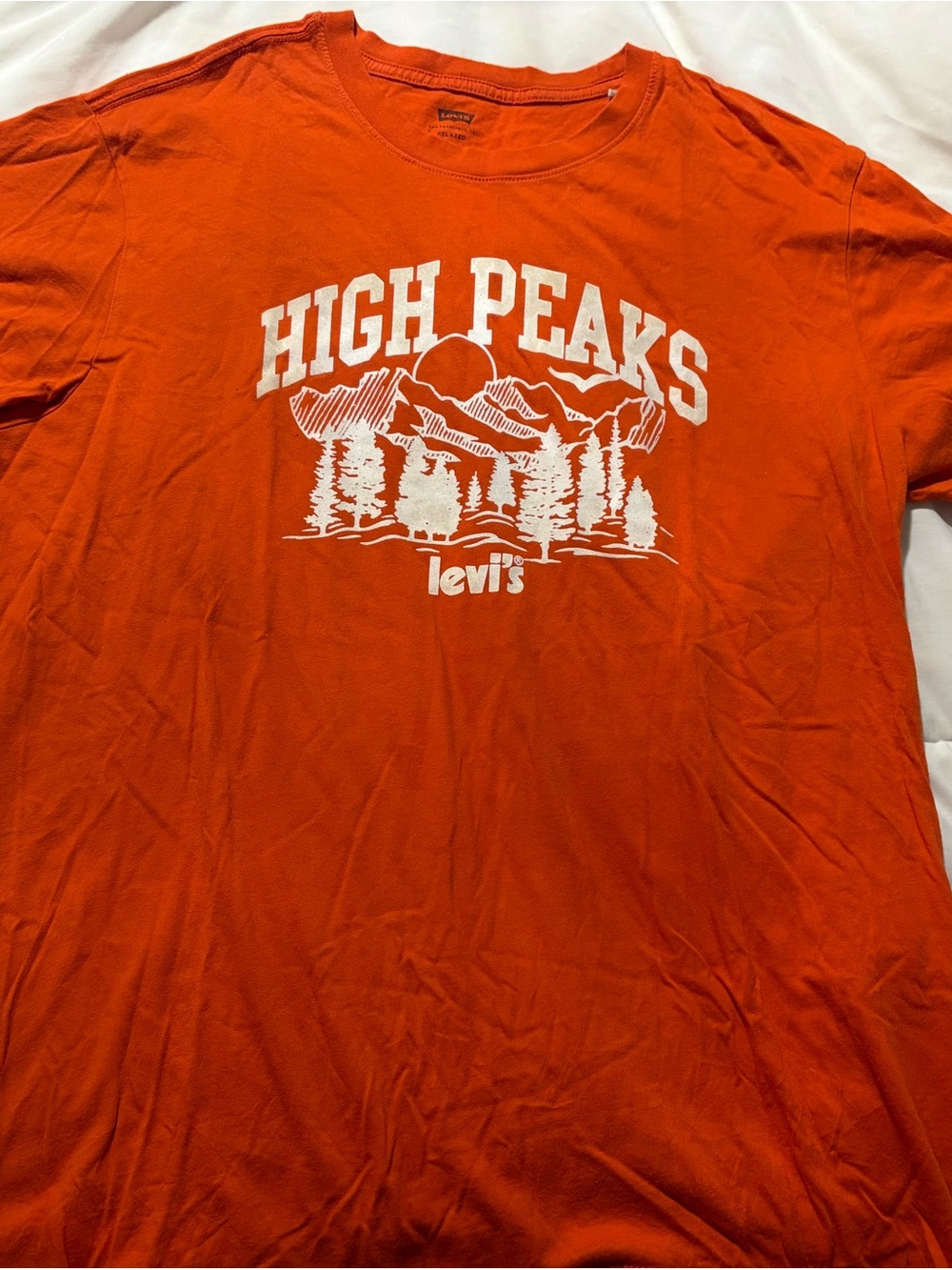 Levi's Orange 'High Peaks' Graphic Crew T-Shirt